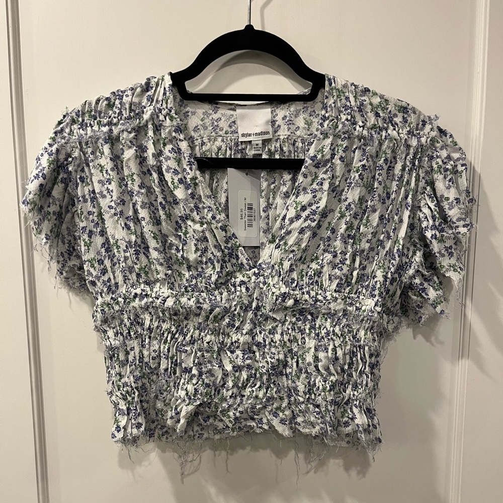 NWT Distressed Floral Print Crop Top